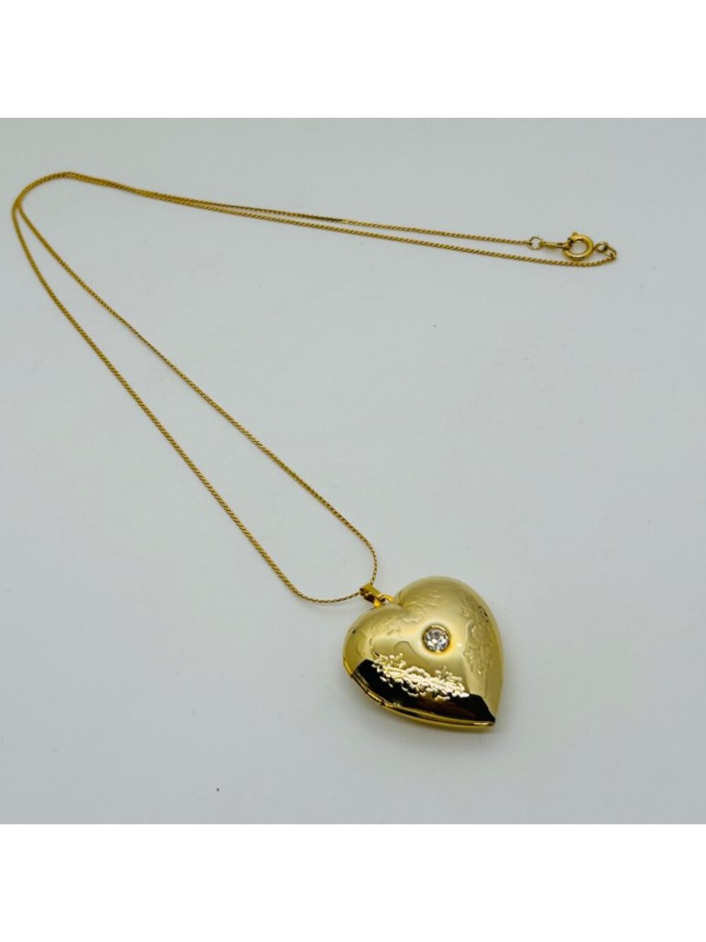 Heart Locket Necklace Etched Floral Pendant Clear Rhinestone Chain Gold Tone Vin